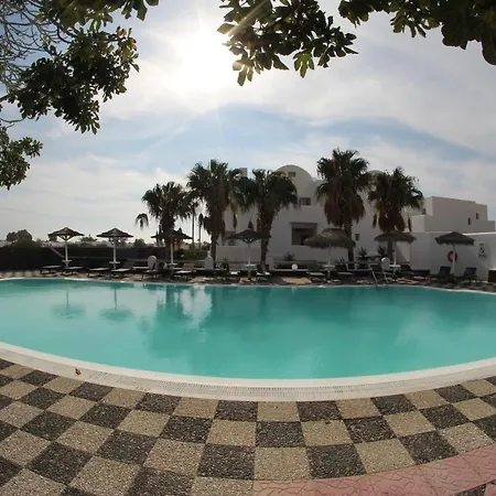 Perissa Infinity Village Períssa
