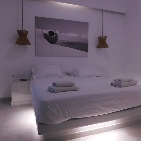 Perissa Infinity Village شقة